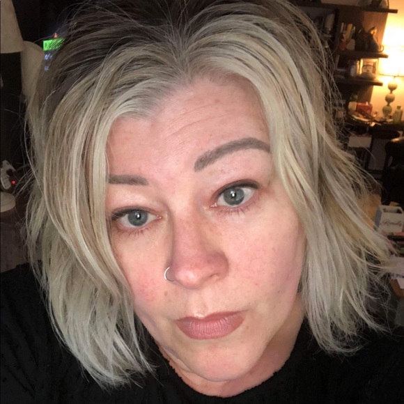 5 ⭐️⭐️⭐️⭐️⭐️ Rated Poshmark Ambassador - Picture 10 of 11